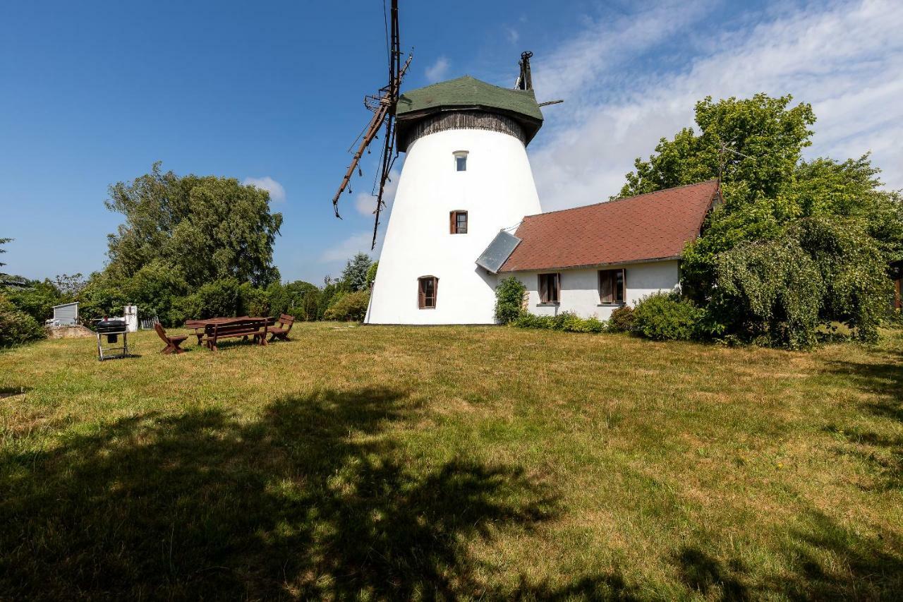 Windmill Vacation Home In Ledzin Near Baltic Sea Niechorze Kültér fotó